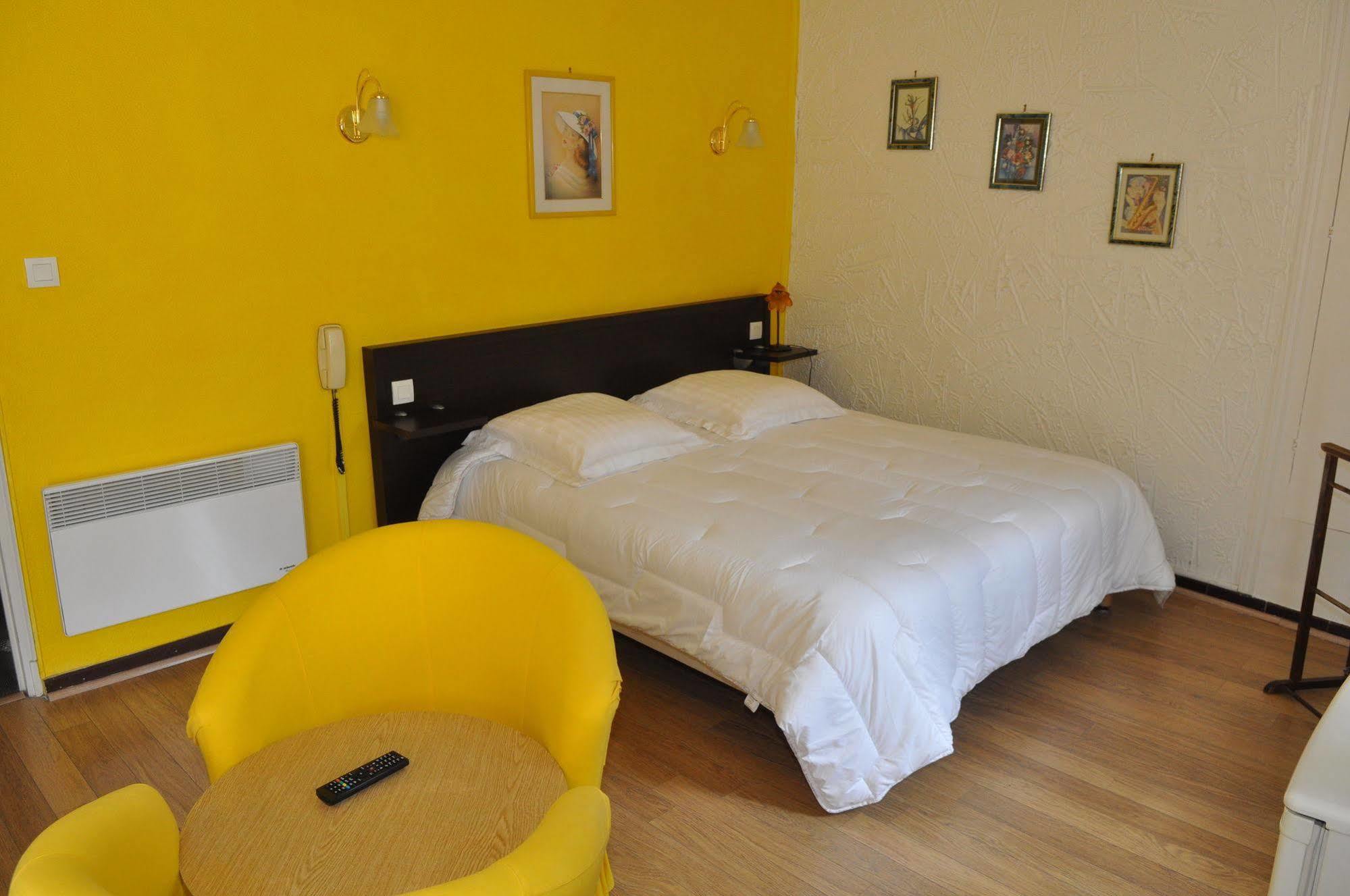 Hotel Le Roya Breil-sur-Roya Eksteriør bilde
